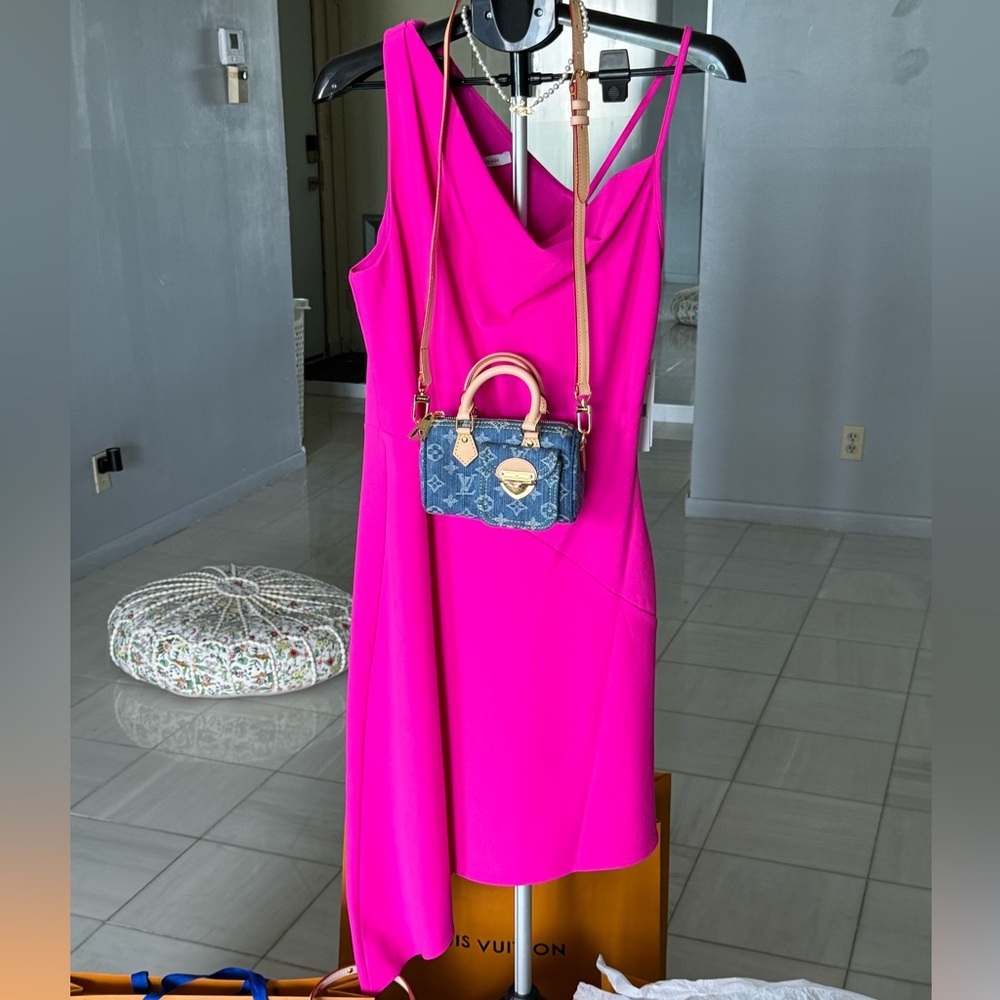 New dress Julia Jordan. Size 8